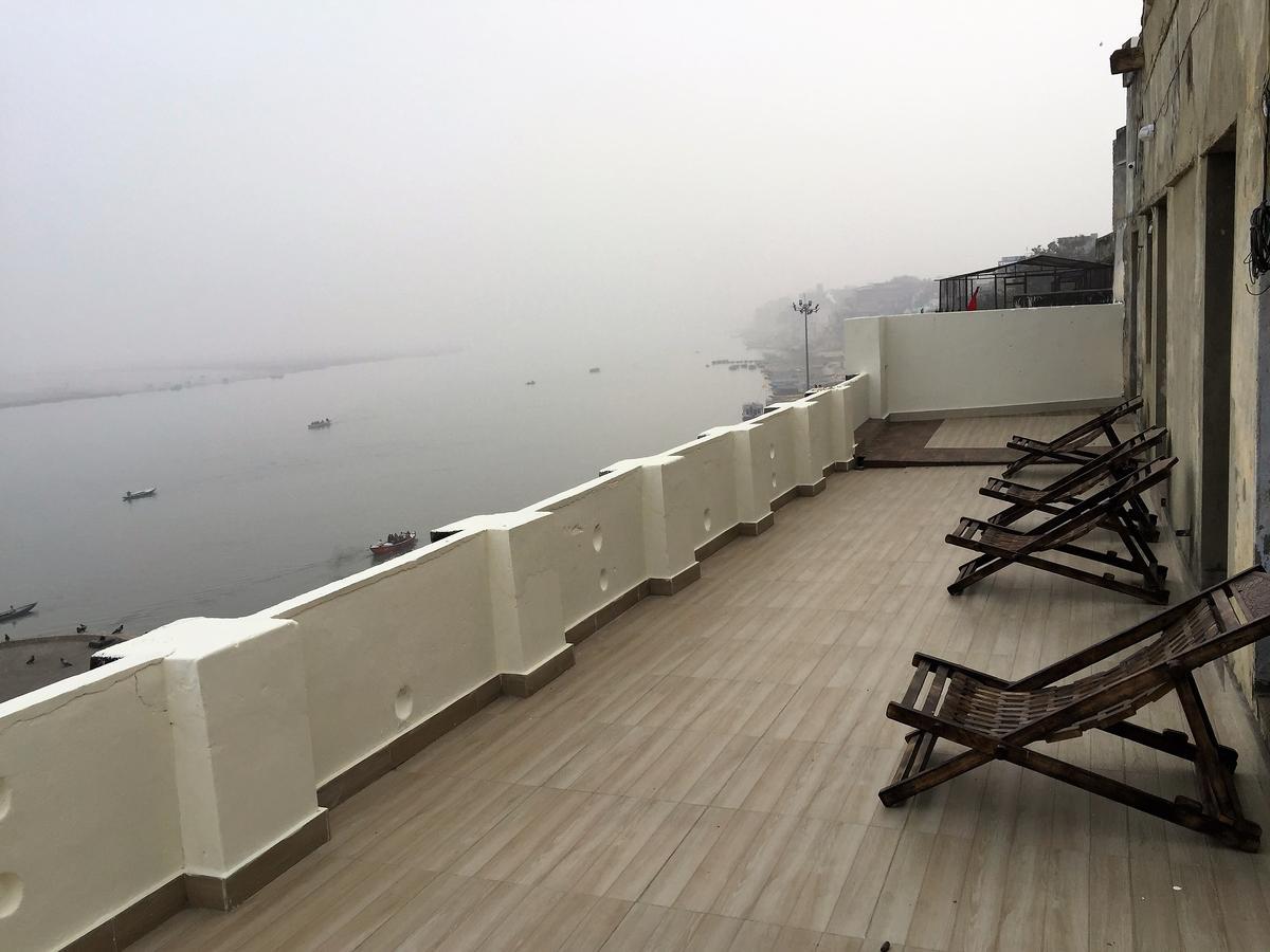 Dwivedi Hotels Sri Omkar Palace Βαρανάσι Εξωτερικό φωτογραφία